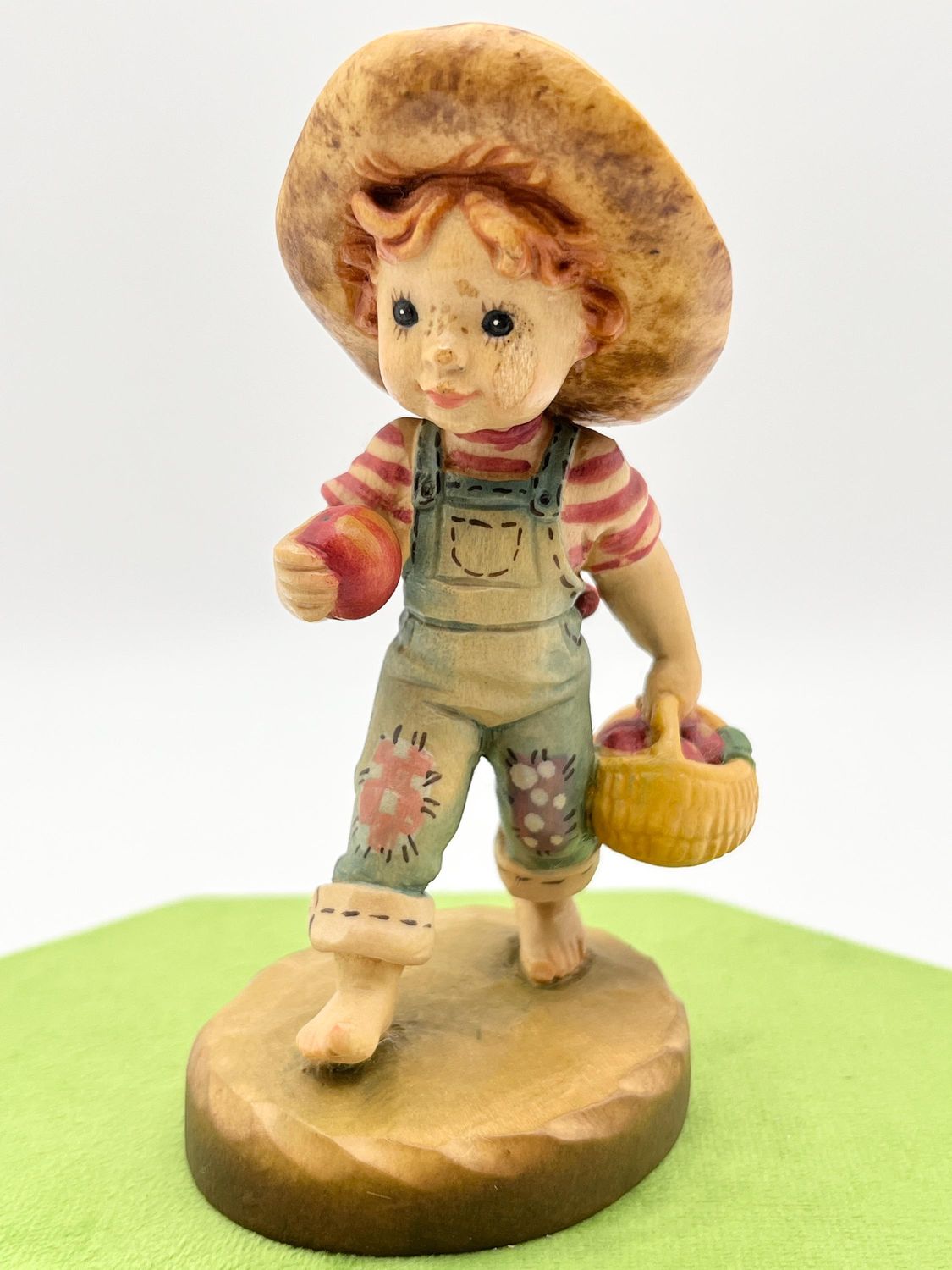 Anri Apple of My Eye 4.5&quot; *Near Mint*