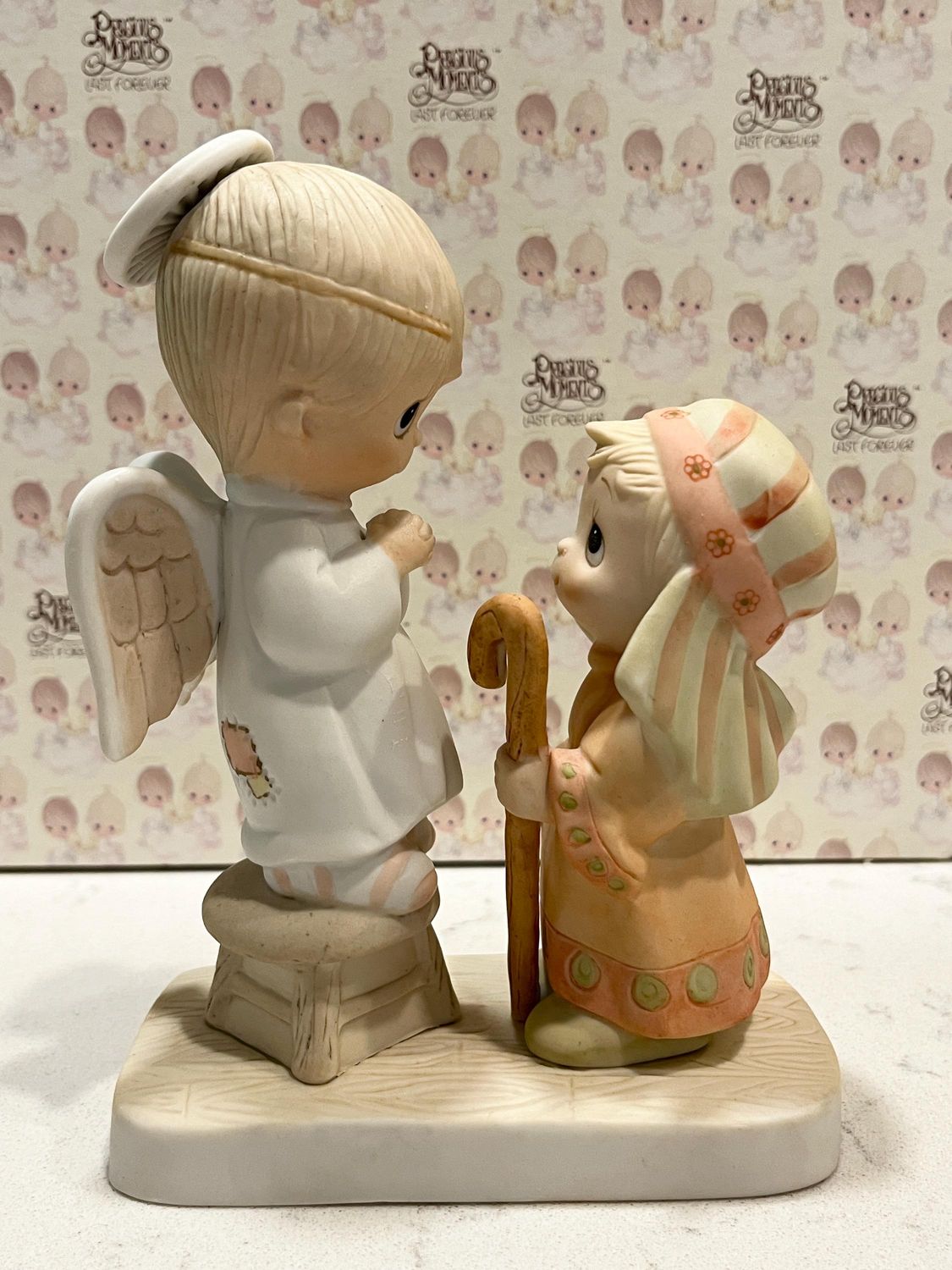 Precious Moments Jesus Is Born #E2012 *Signed* Original 21 Figure