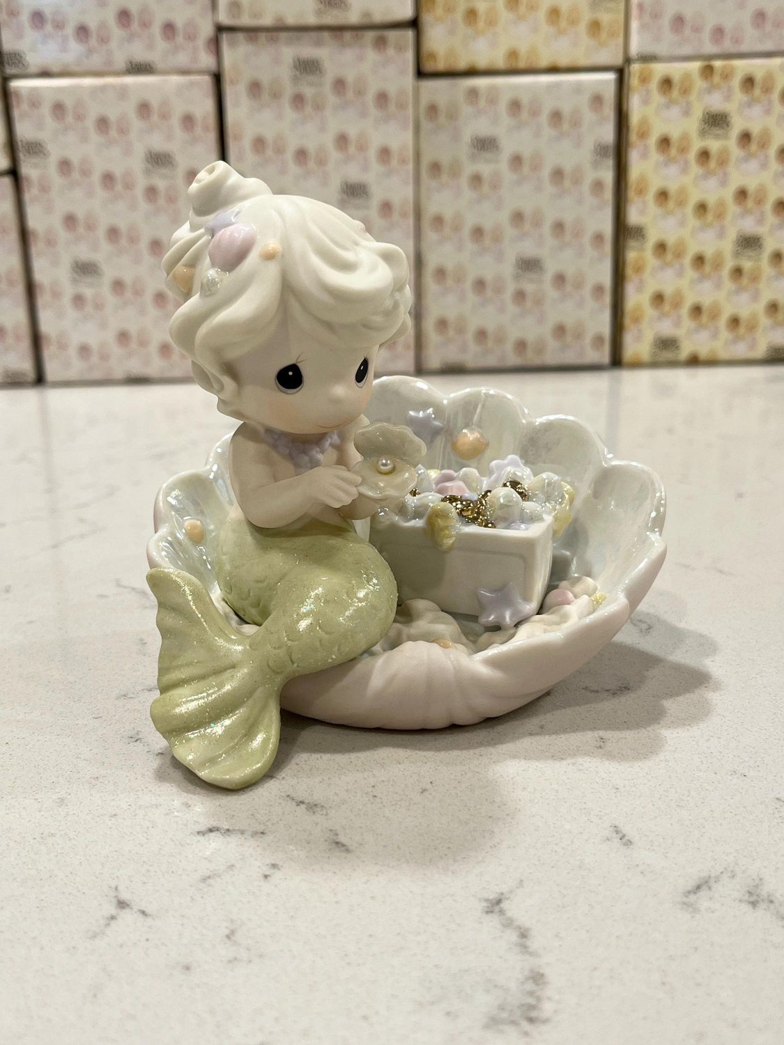 Precious Moments The Pearl of Great Price #526061 Century Circle 1997 Event Figure