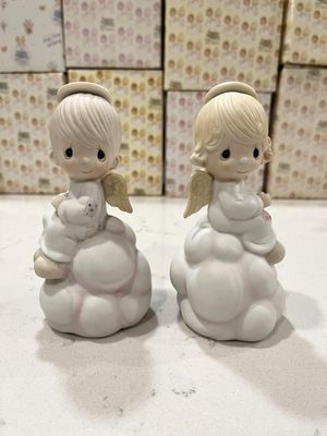 Precious Moments My Guardian Angel Boy and Girl Music Boxes E5205 E5206 Precious Moments My Guardian Angel Boy and Girl Music Boxes E5205 E5206