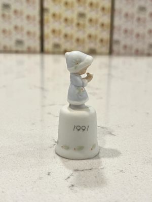 Precious Moments May Your Christmas Be Merry Special 1991 Issue Thimble 524190
