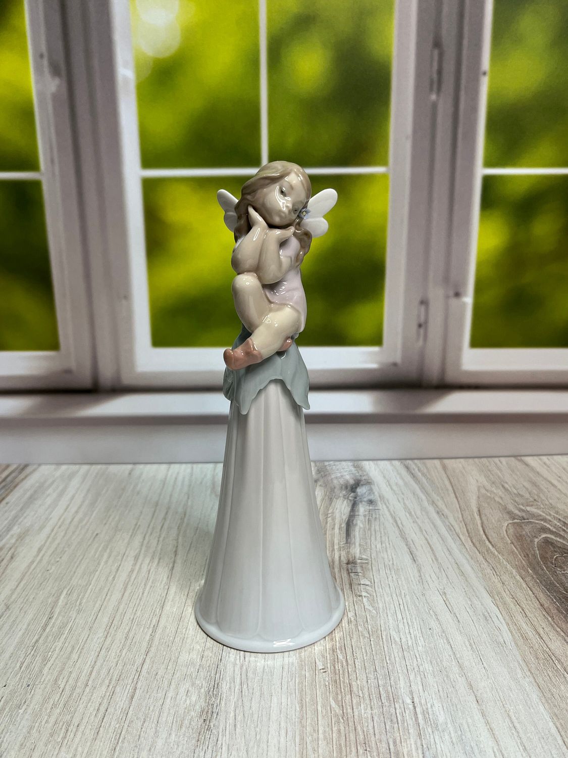 Lladro It&#39;s a Girl Bell #6416