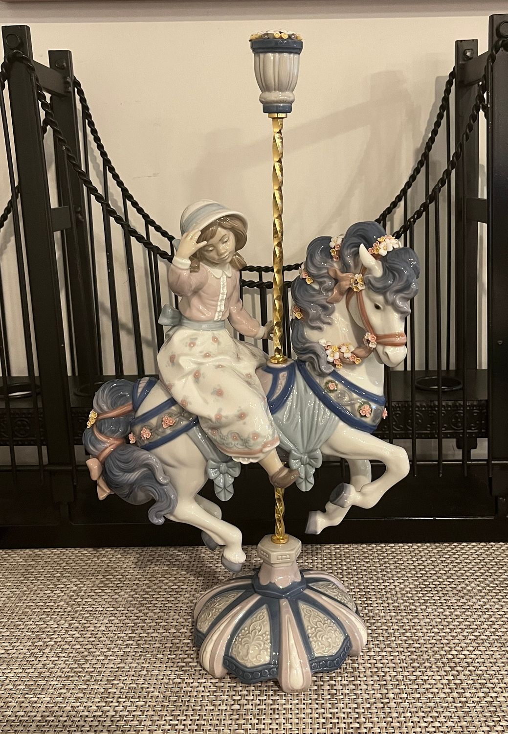 Lladro Carousel Charm #5731 Female Figure