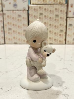 Precious Moments Jesus Loves Me #E1372B Original 21 Figure