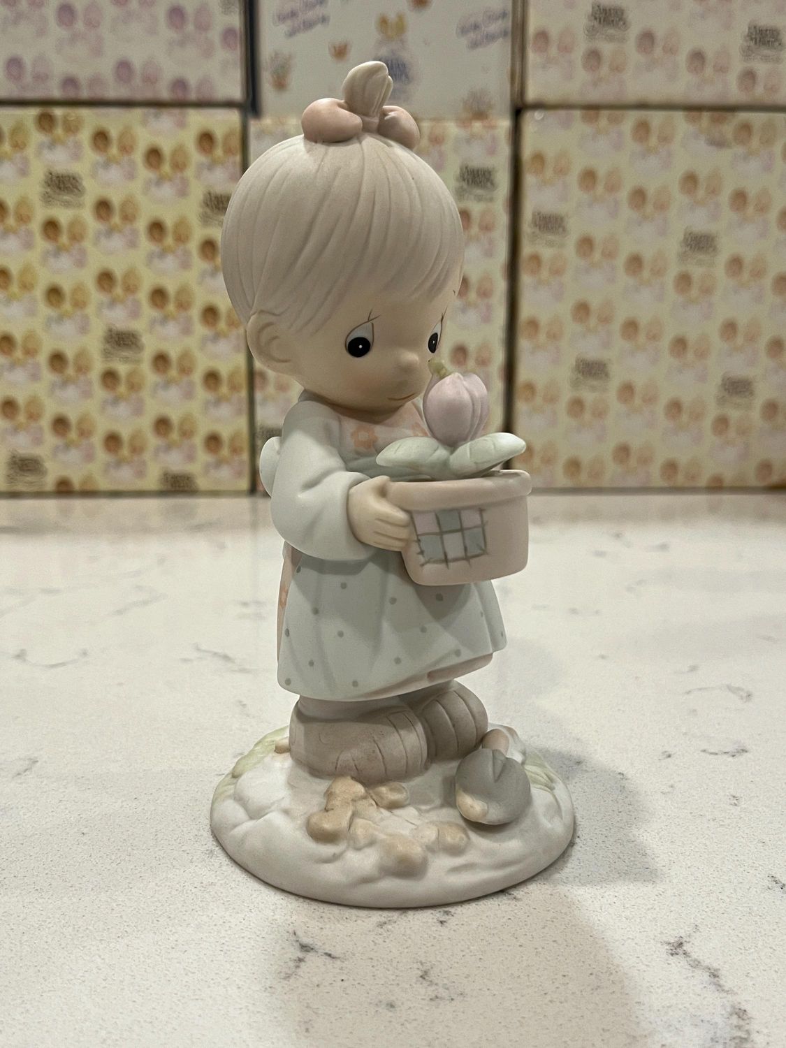 Precious Moments Monthly Series May 110035