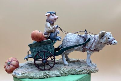 Lowell Davis Pukin Pig