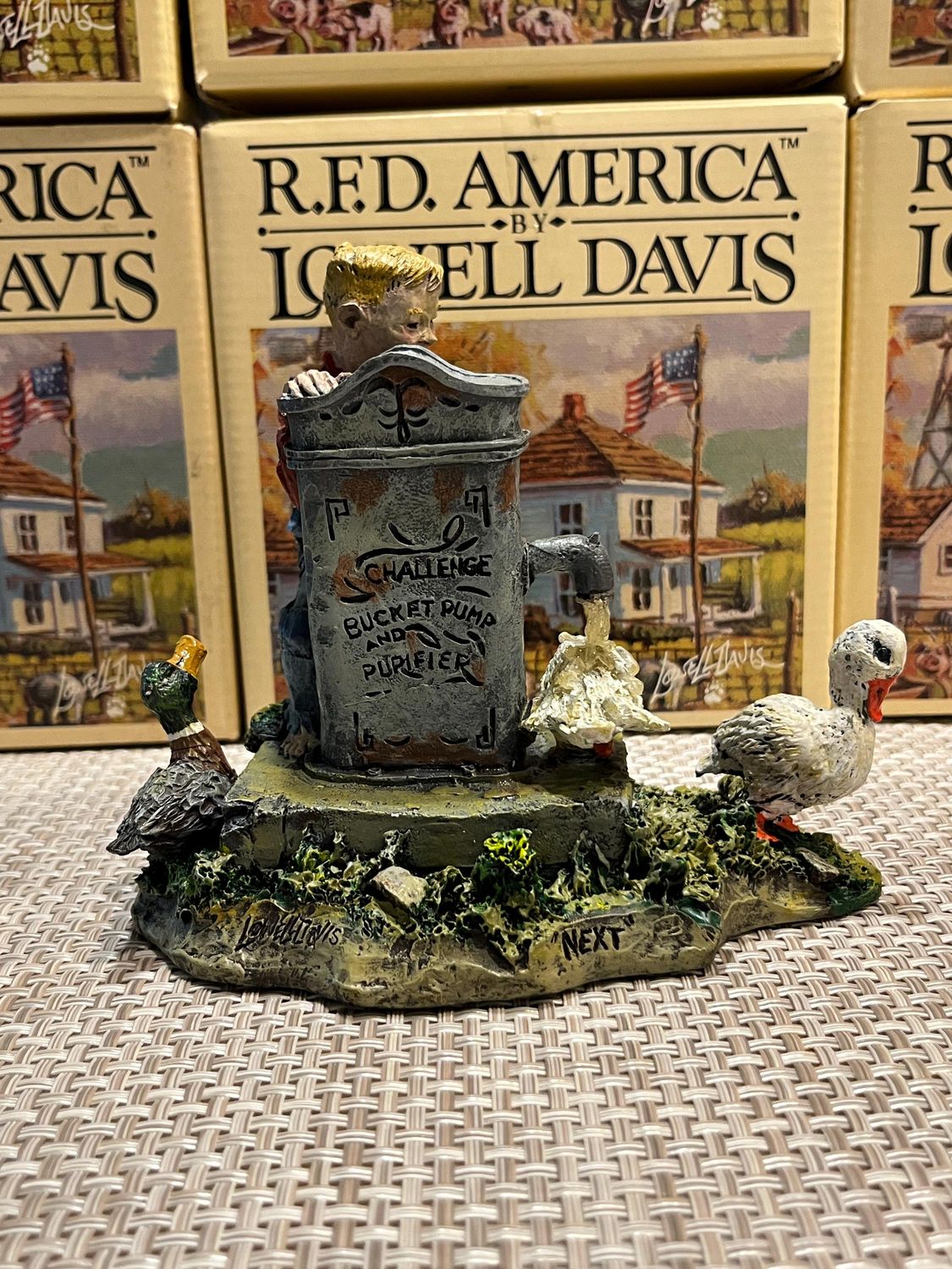 Lowell Davis Collection &quot;Next&quot; #2496 ERTL Series