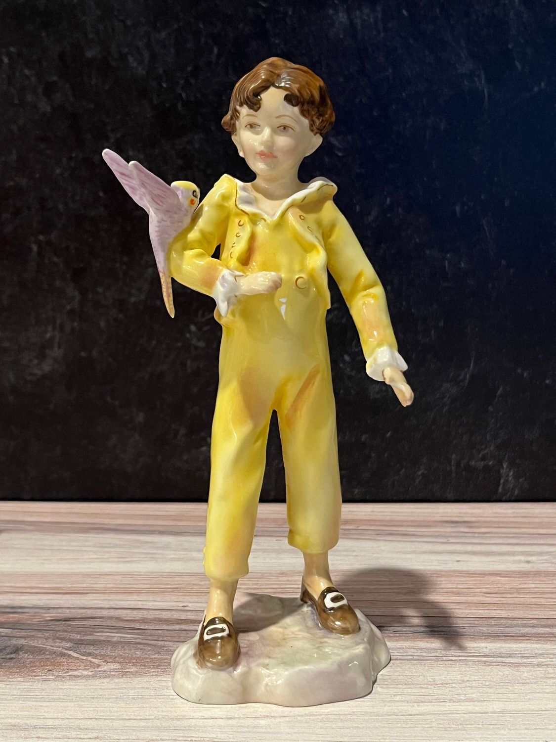 Royal Worcester "The Parakeet" #3087 Royal Worcester "The Parakeet" #3087