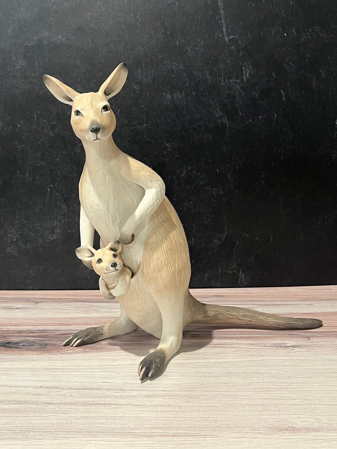 Roslyn Carren &quot;Kangaroo and Joey&quot; **Very Rare**