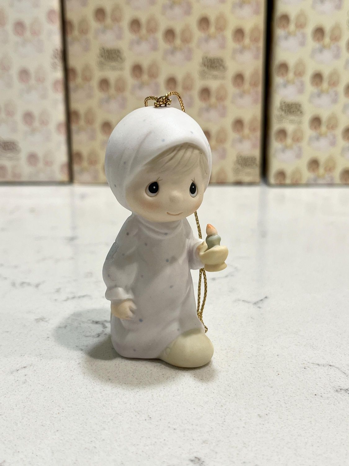 Precious Moments Jesus Is The Light That Shines Ornament #E0537