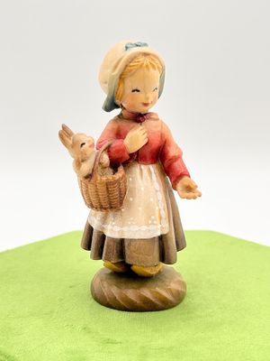 Anri Girl with Bunny 4"