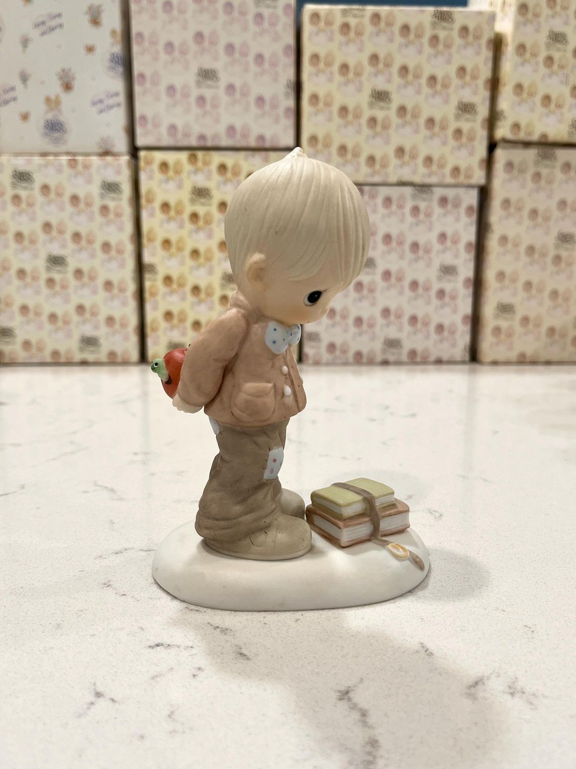 Precious Moments It's What's Inside That Counts #E3119 Precious Moments It's What's Inside That Counts #E3119