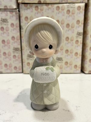 Precious Moments Wishing You a Cozy Christmas #102342