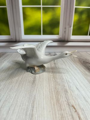 Lladro Duck Running #1263