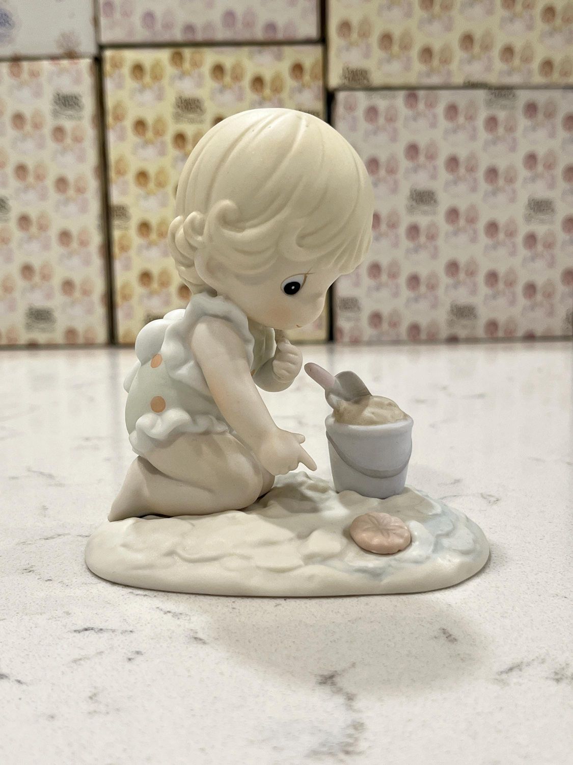 Precious Moments His Little Treasure 1993 Members Figure #PM931