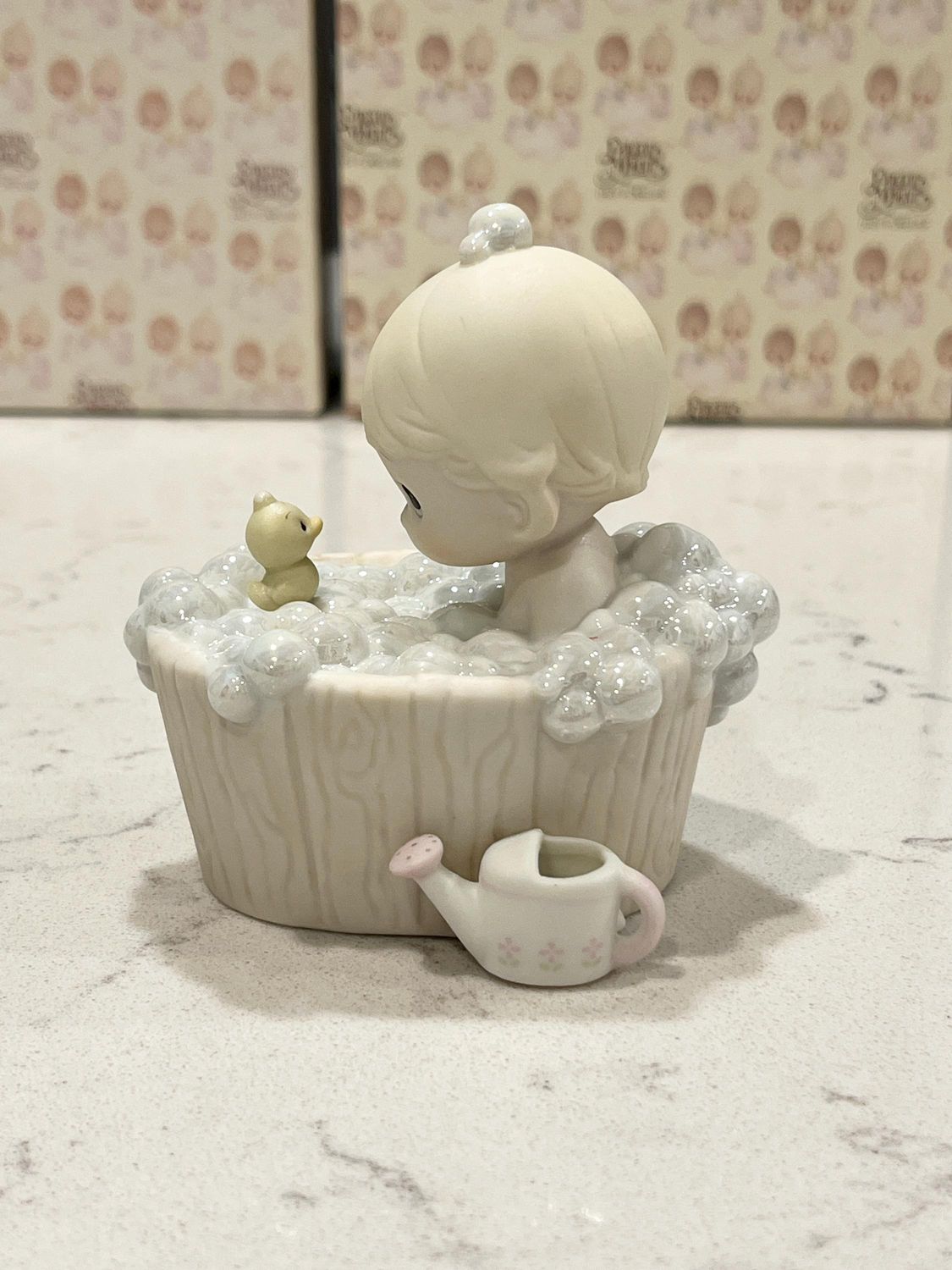 Precious Moments A Tub Full of Love 112313