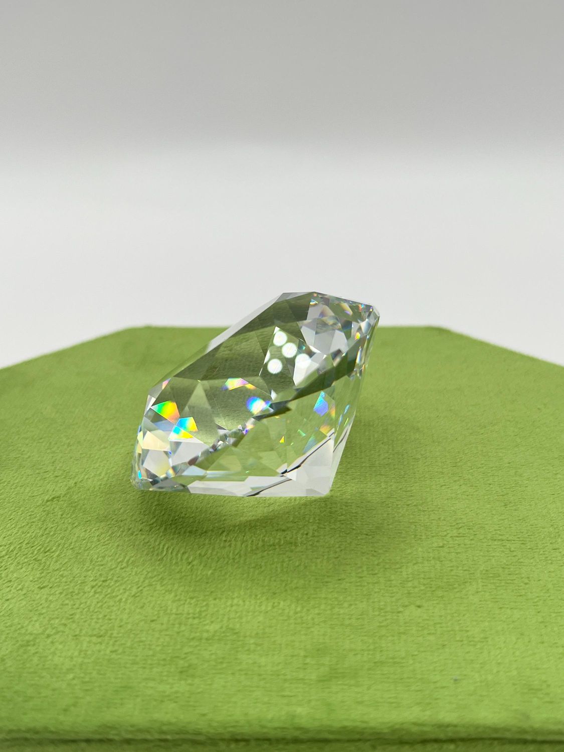 Swarovski Chaton Swirl Paperweight #7433-001