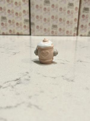 Precious Moments Sugar Town Fire Hydrant Figure #150215
