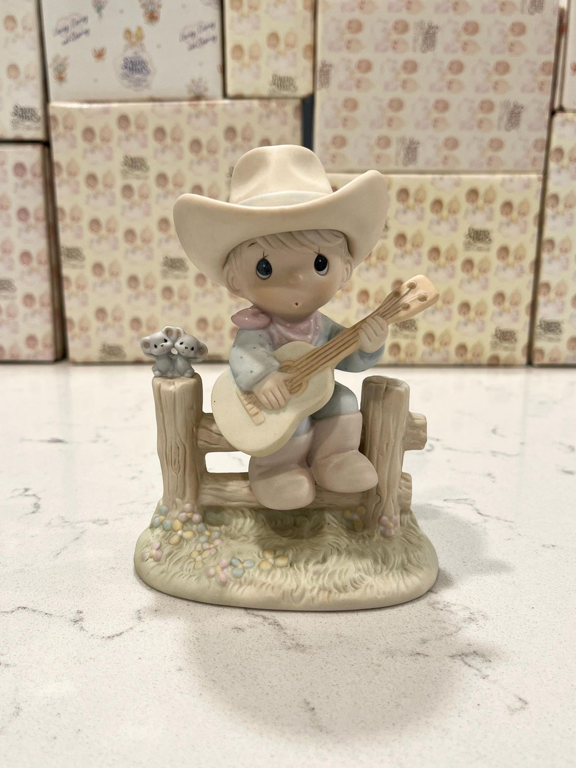 Precious Moments Hallelujah Country #105821 Signed by Sam Butcher