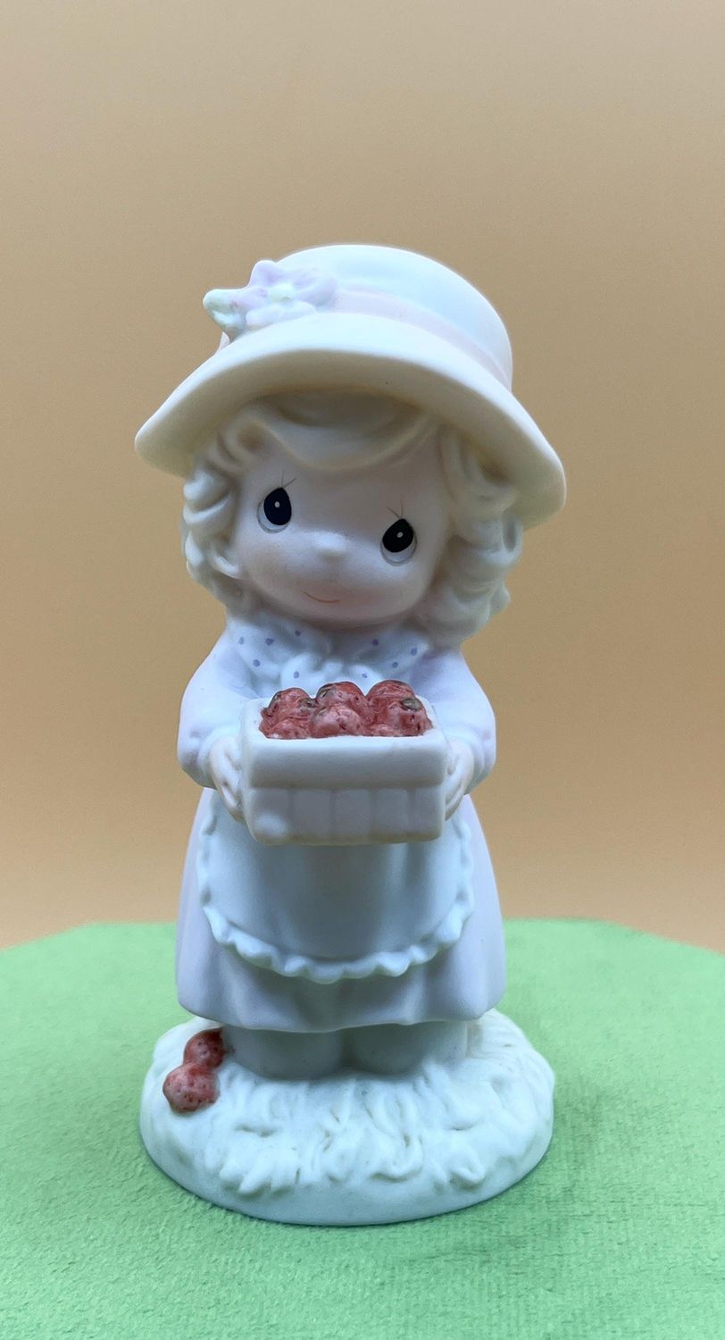 Precious Moments You're the Berry Best #139513 Precious Moments You're the Berry Best #139513