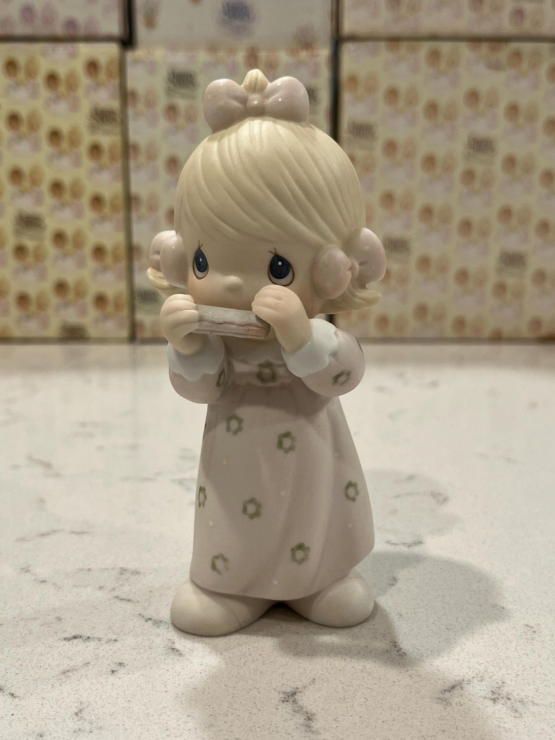 Precious Moments Lord, Give Me a Song 12386