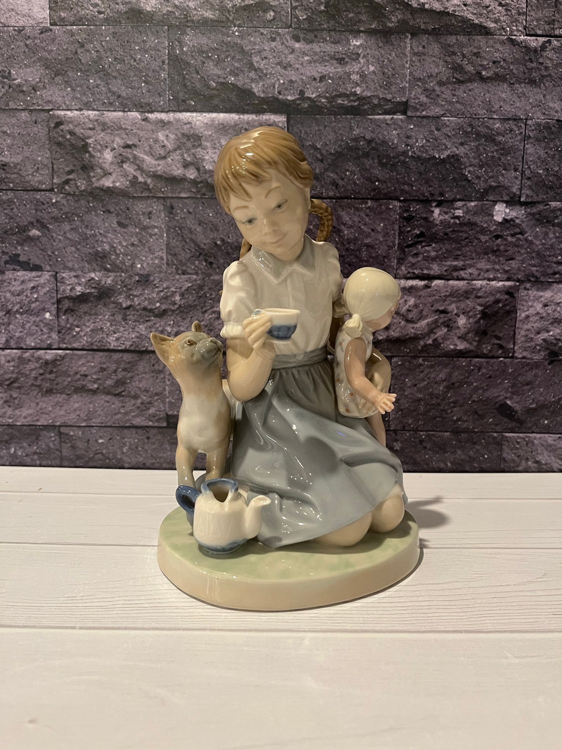 Lladro Child&#39;s Play #1280