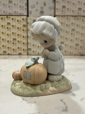 Precious Moments Monthly Series October 110094