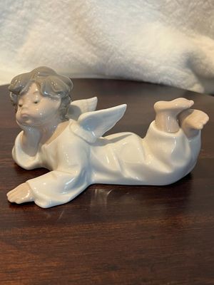Lladro Angel Reclining #4541
