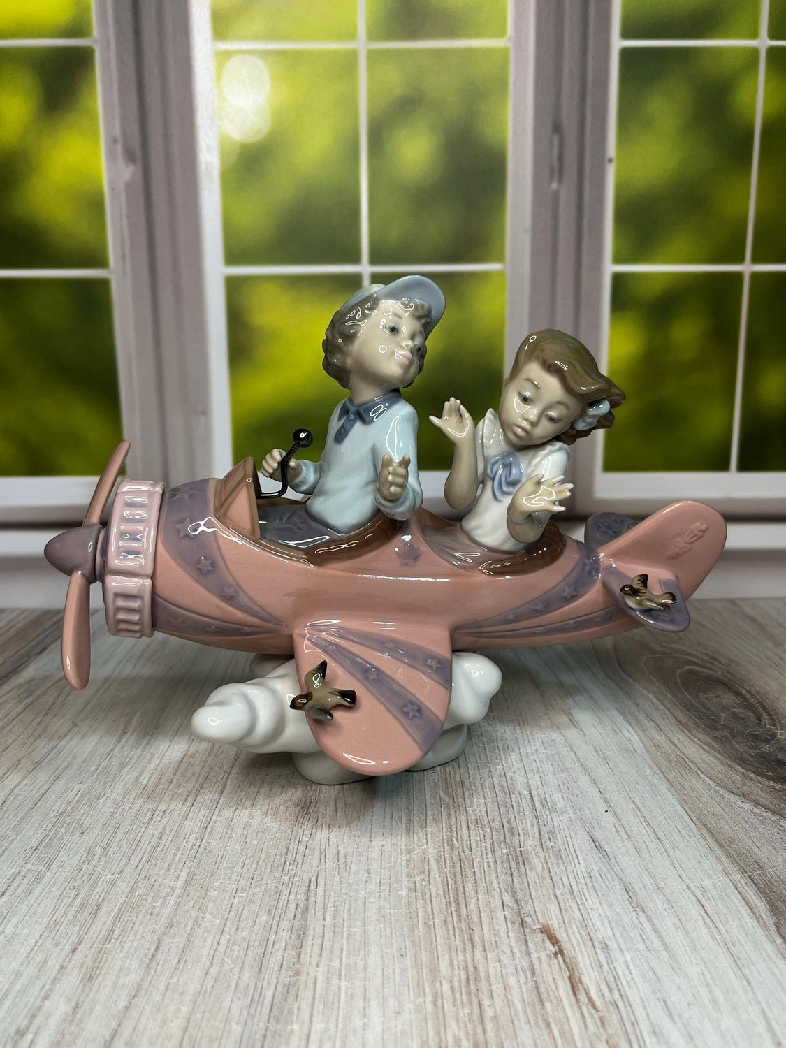 Lladro Don&#39;t Look Down #5698