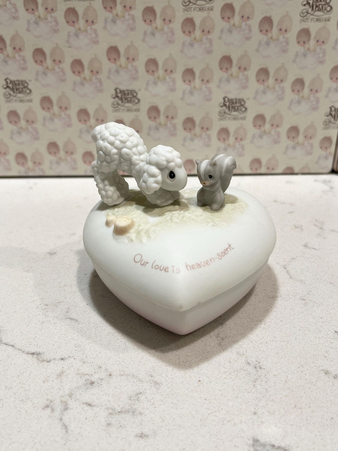Precious Moments Some Bunny Cares Trinket Box #9266