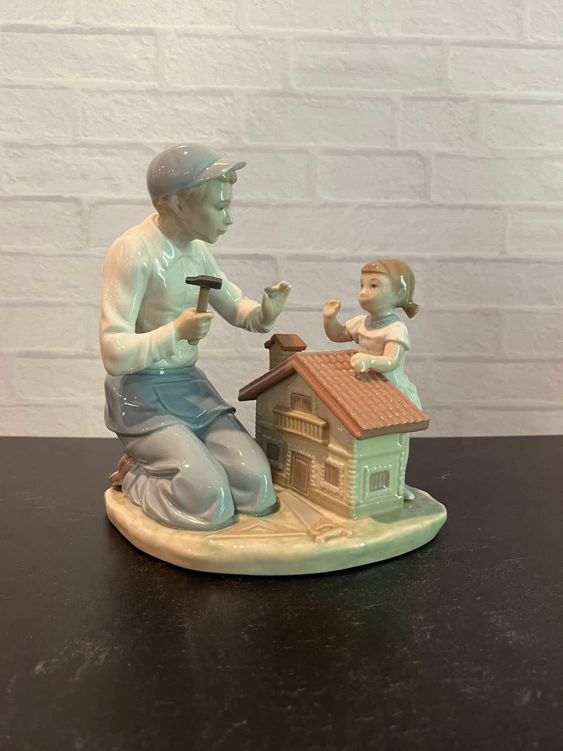 Lladro A New Dollhouse #5139