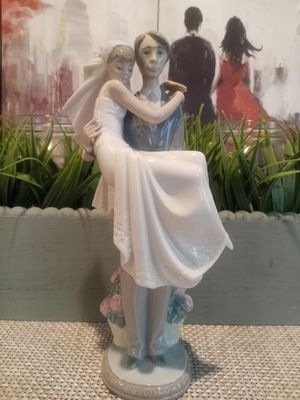 Lladro "Over the Threshold" #5282
