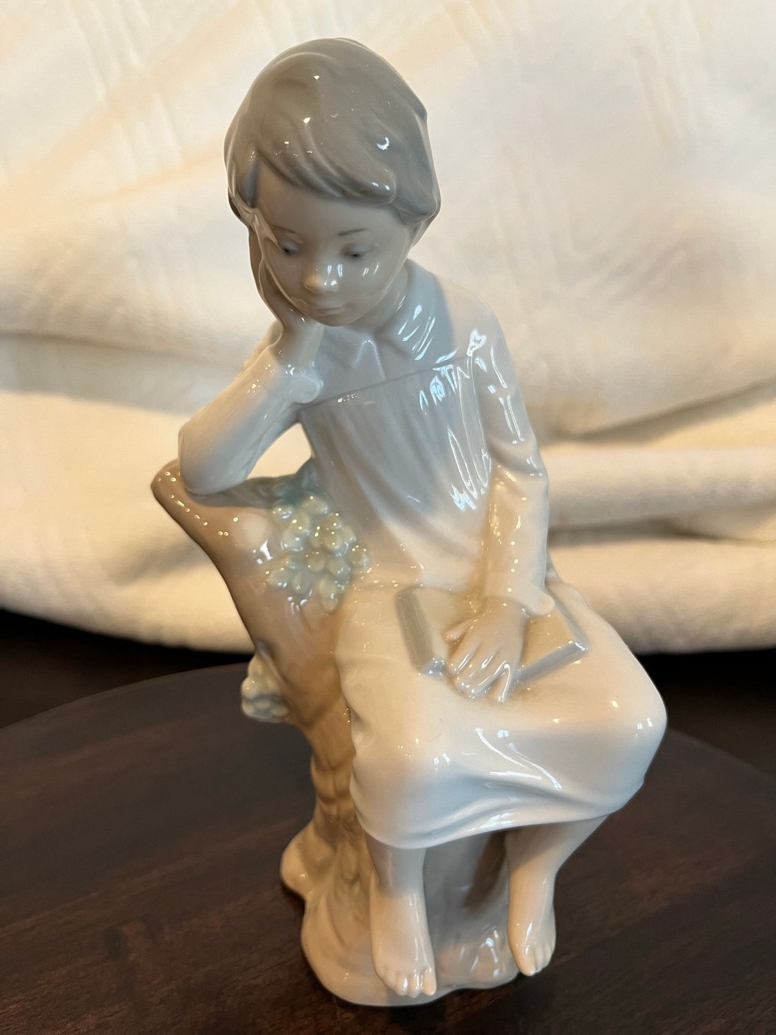 Lladro Little Boy Thinking #4876