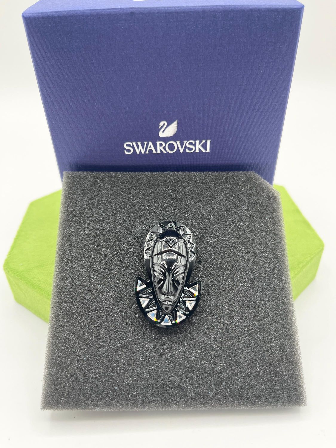 Swarovski PWP African Mask Pin #5619207