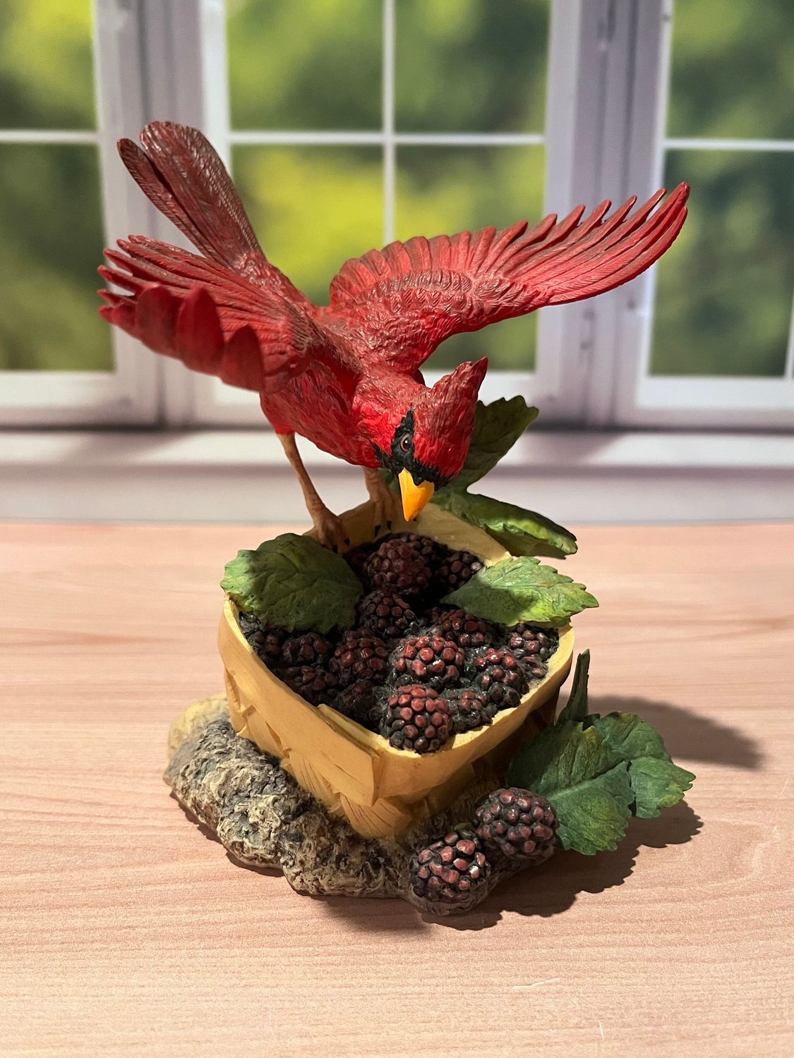 Lenox 2000 Garden Delight Cardinal