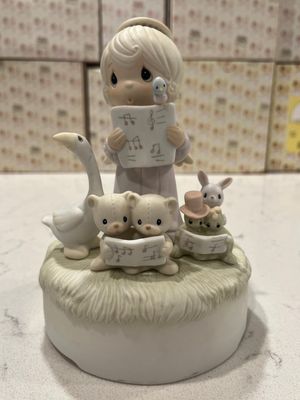 Precious Moments Let Heaven and Nature Sing Music Box #E2346