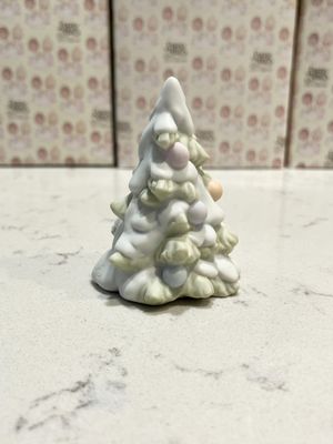 Precious Moments Sugar Town Single Tree Figurine #533173