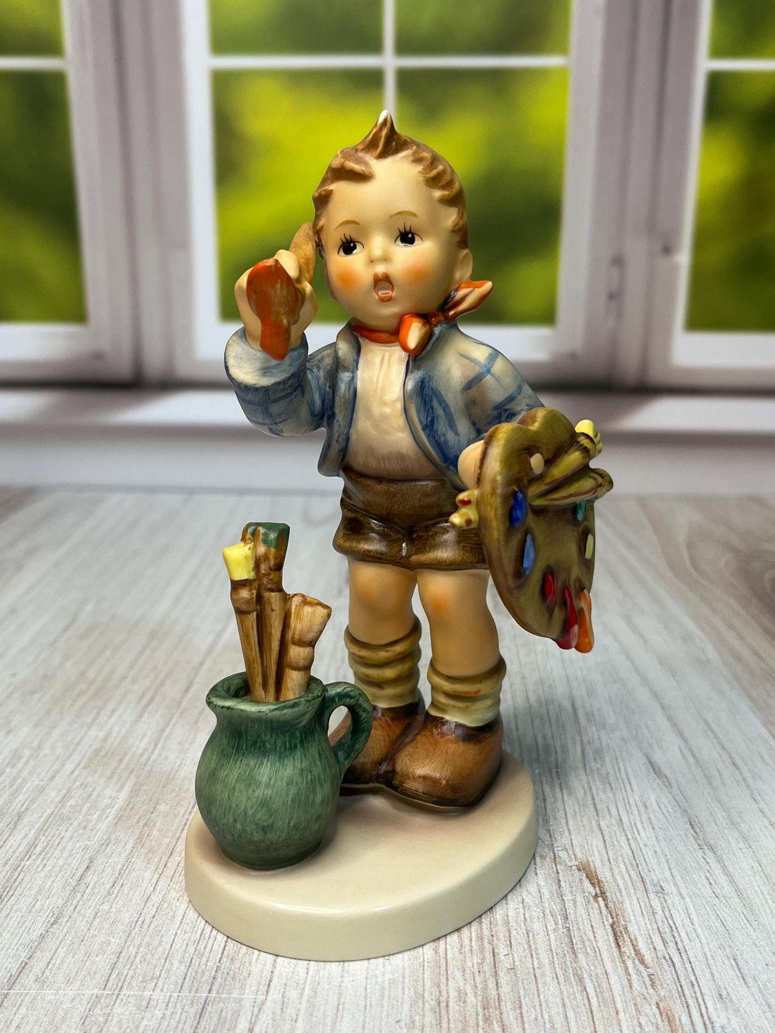 Hummel The Artist #304 TMK6