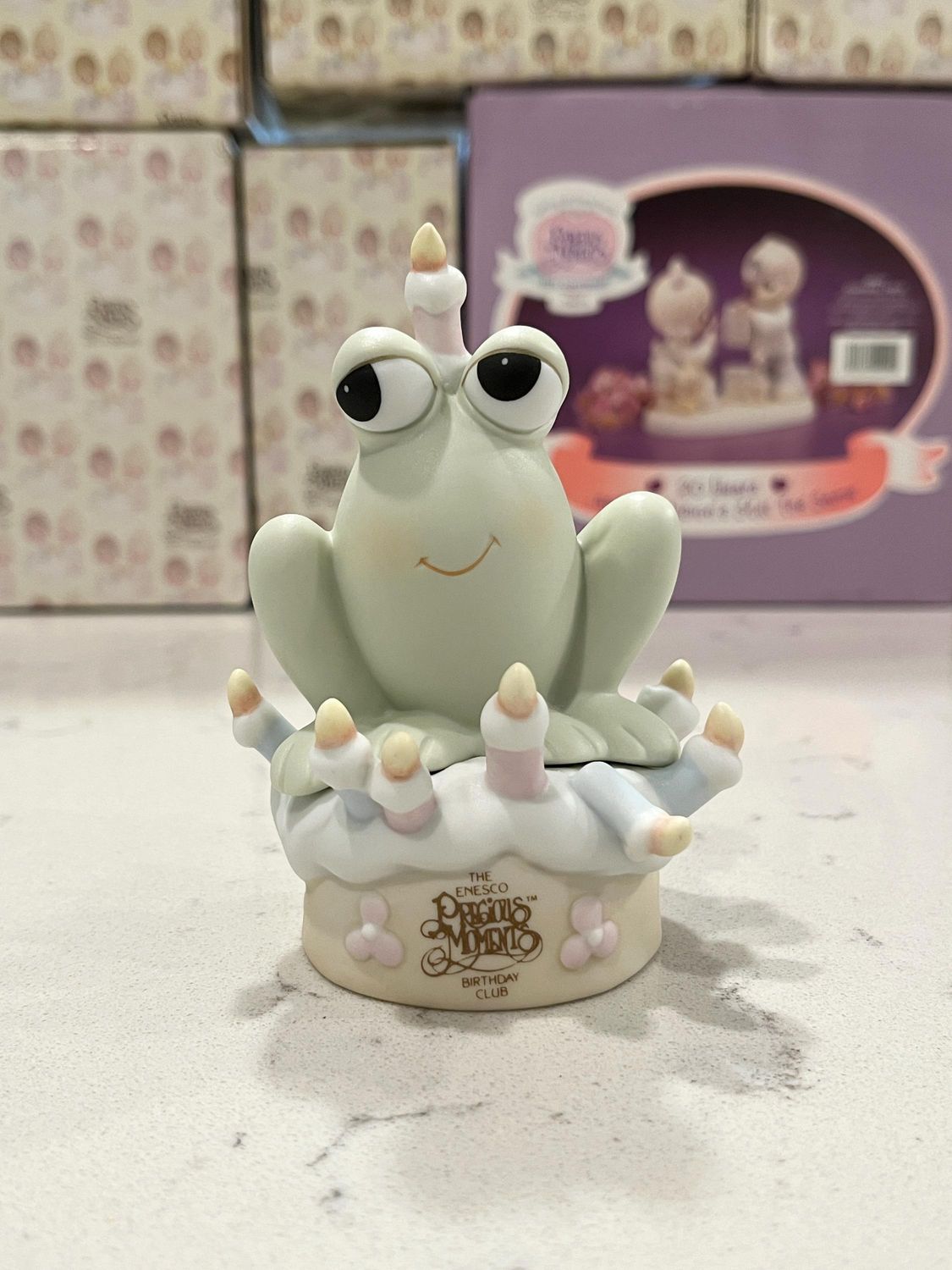 Precious Moments Hoppy Birthday #B0110