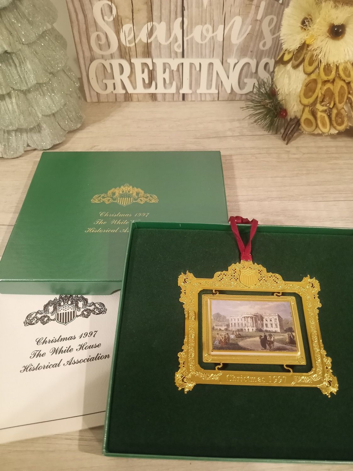 White House 1996 White House Cameo ornament