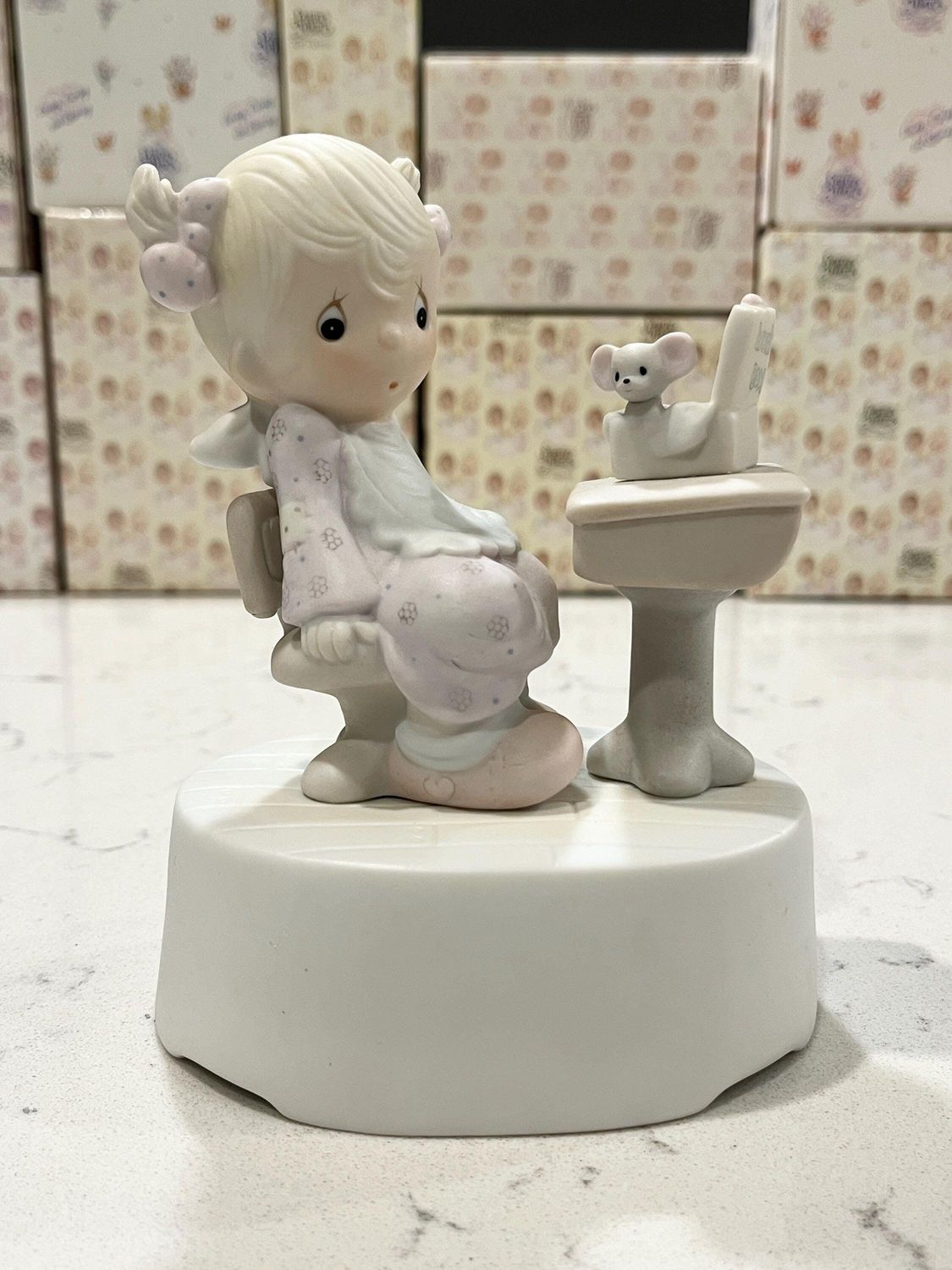 Precious Moments Love is Sharing Music Box #E7185