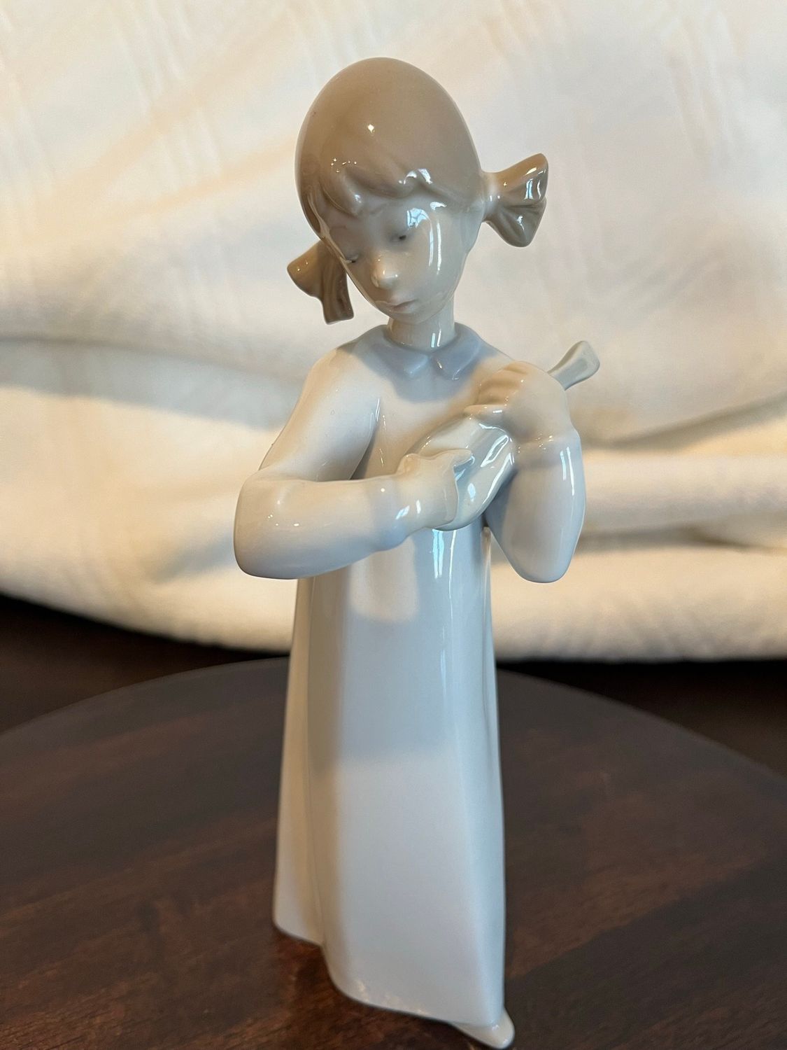 Lladro Girl with Guitar #4871