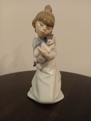 Lladro "Sleepy Kitten" #5712