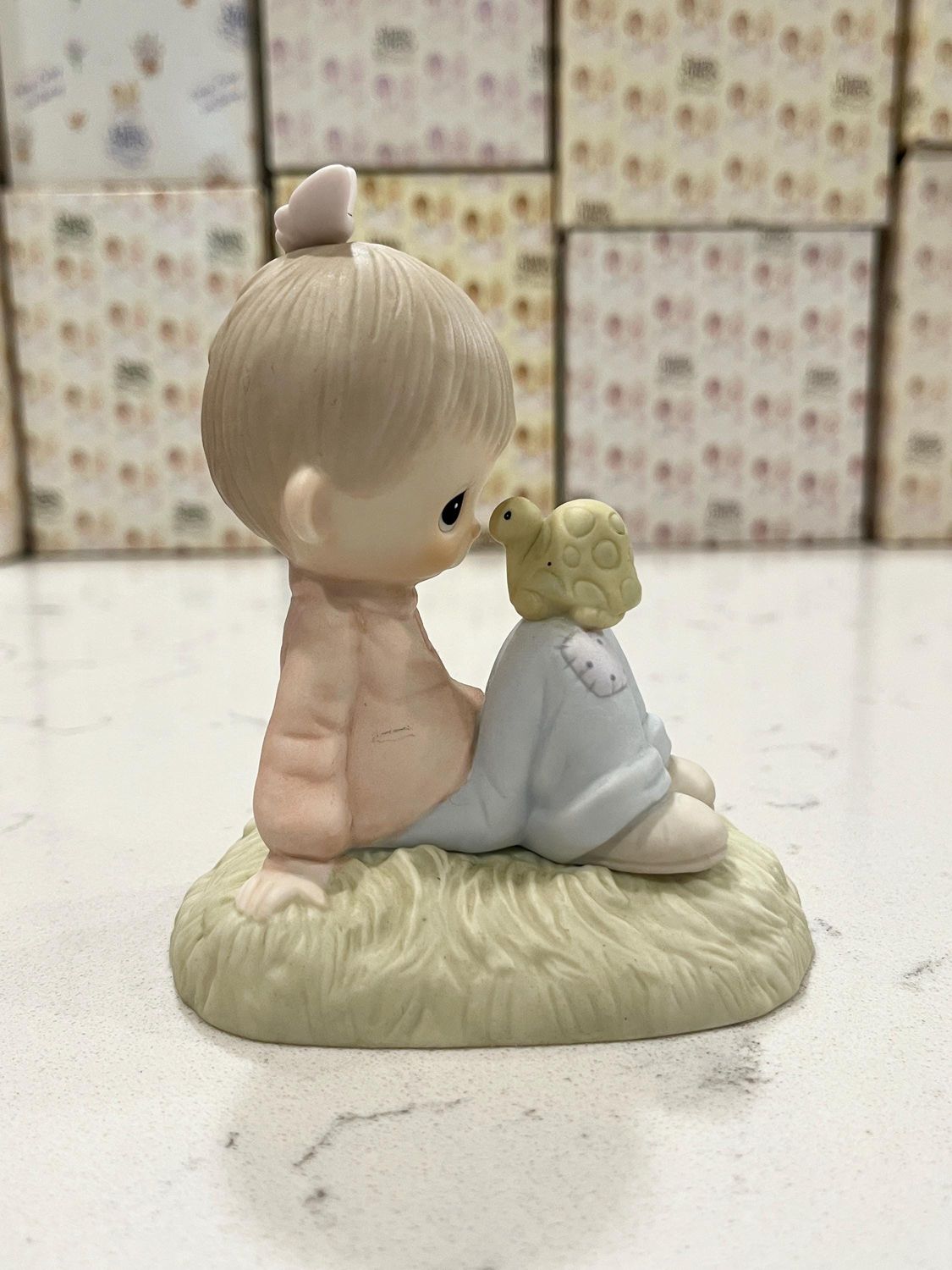 Precious Moments Love is Kind 1998 Limited Edition E3179R *Rarity* 20th Anniversary Figure