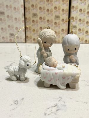 Precious Moments Come Let Us Adore Him Ornament Set #E5633