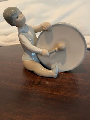 Lladro Boy with Drum #4616