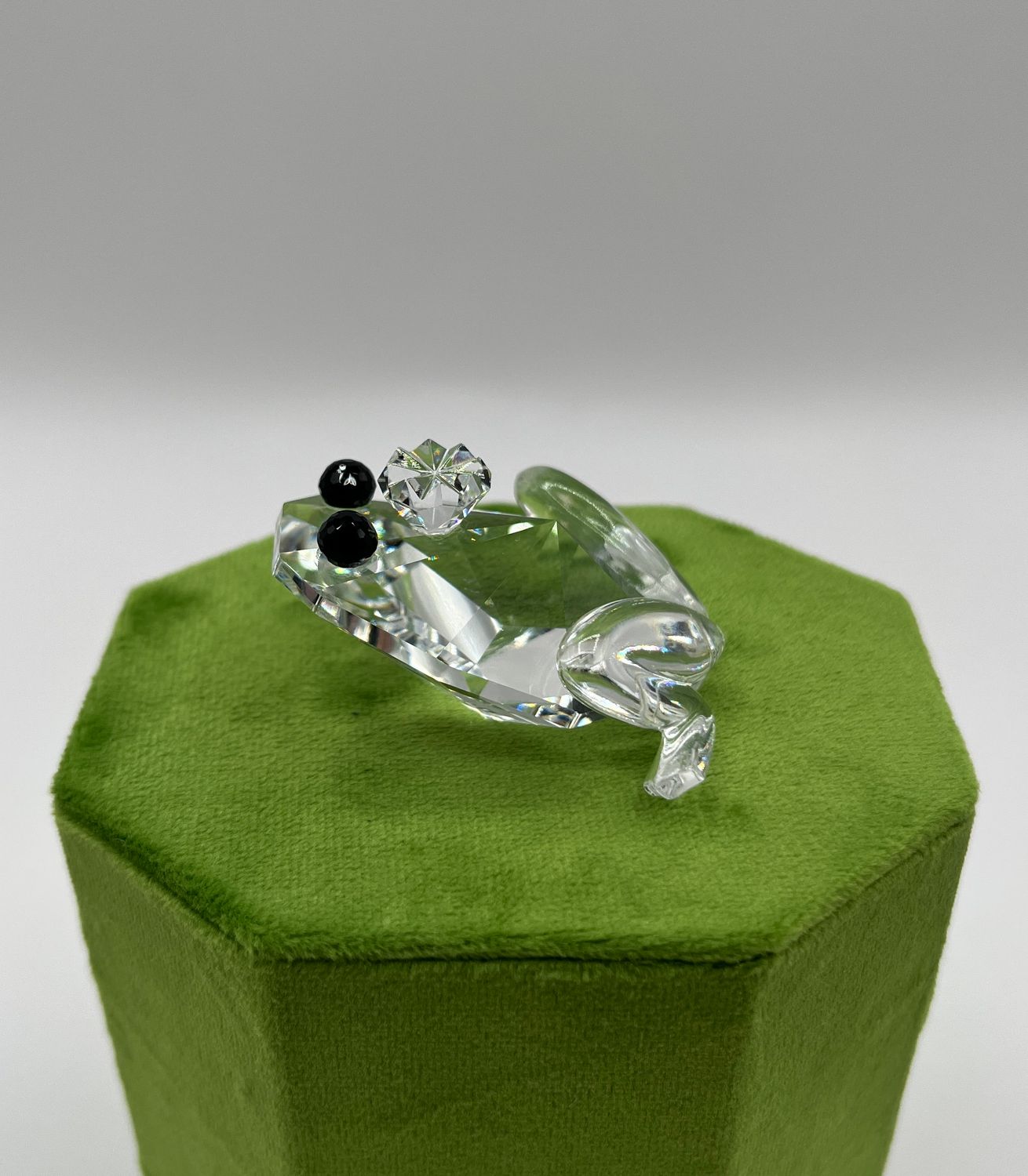 Swarovski Frog with Crown V2 #7642-048
