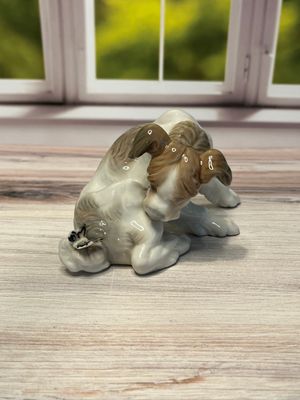 Lladro Dog &amp; Butterfly #4917