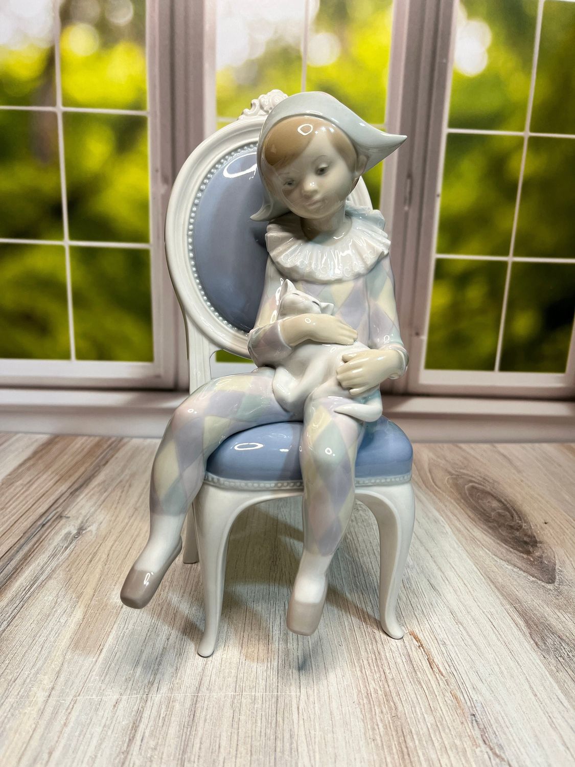 Lladro Harlequin with Cat #1229