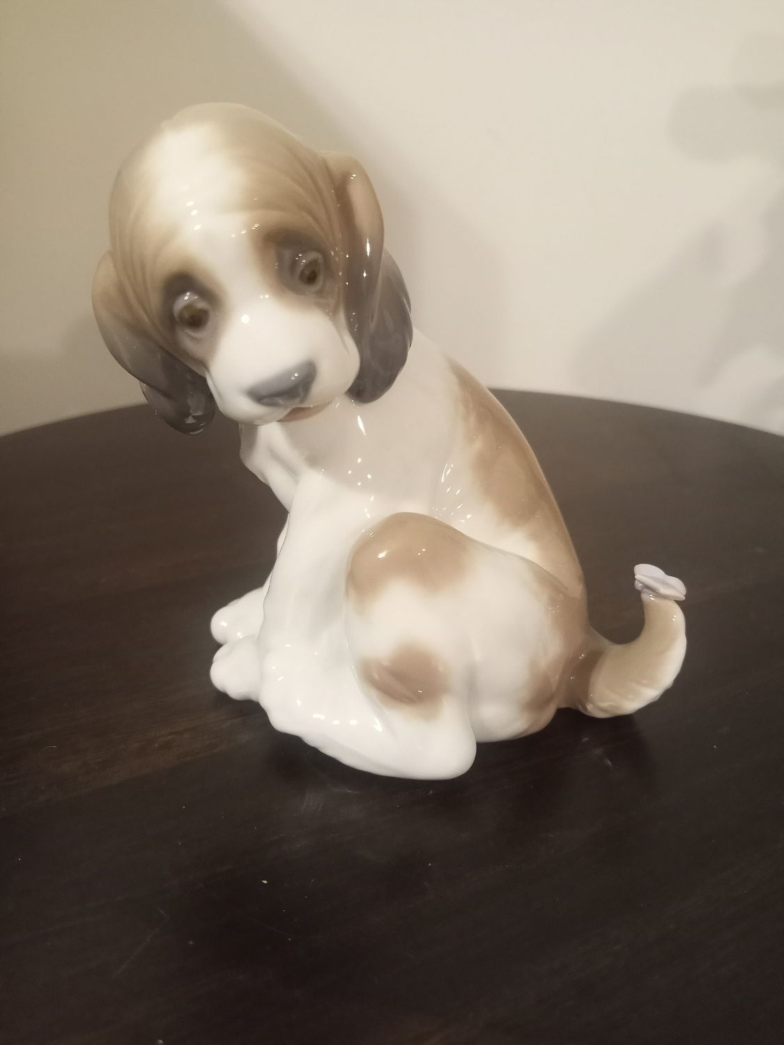 Lladro "Gentle Surprise" #6210 Lladro "Gentle Surprise" #6210